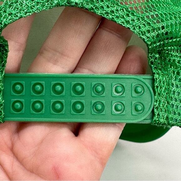 Smiley Face Trucker Cap - GREEN - Picture 4 of 8